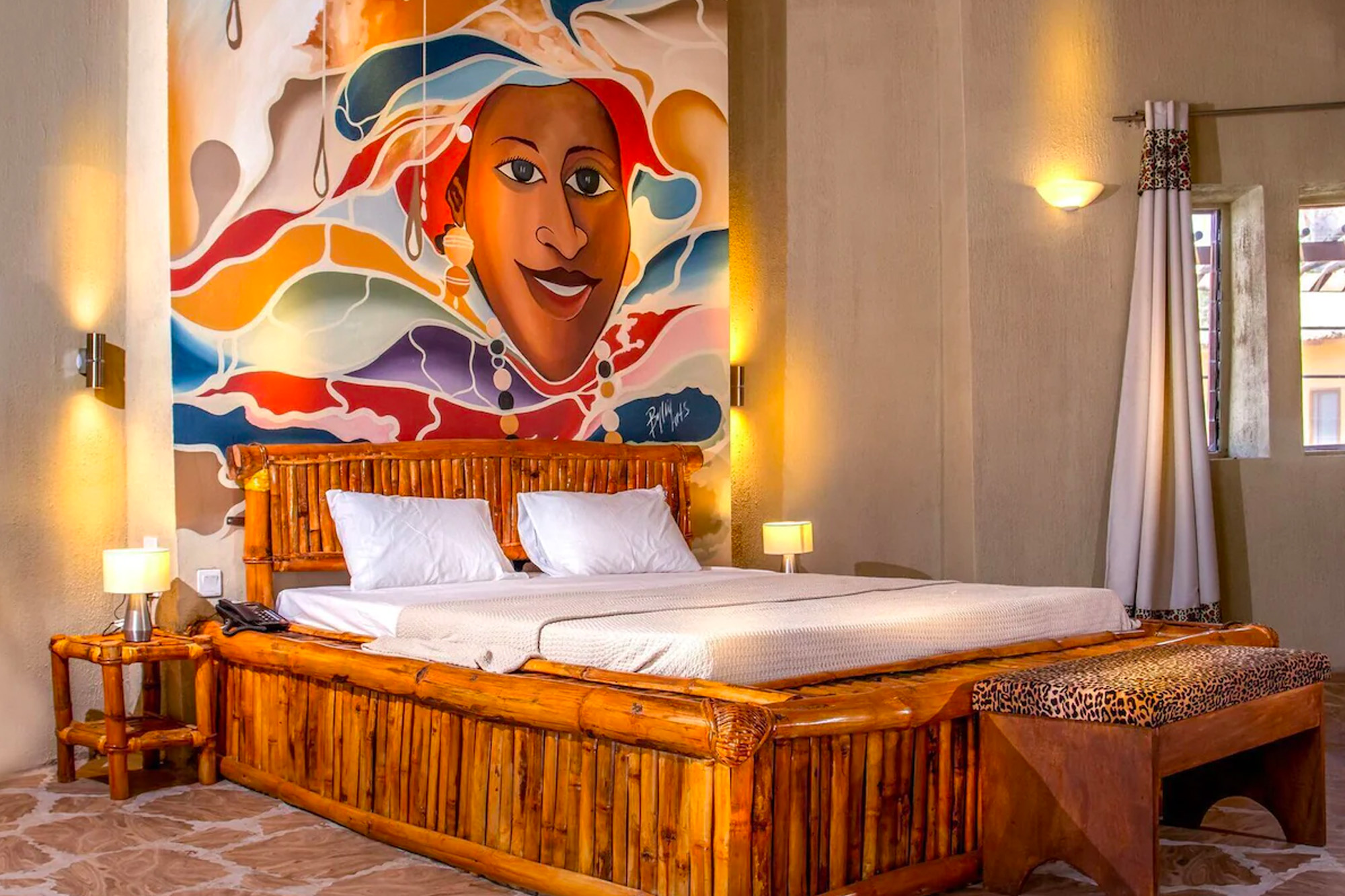 Hotelkamer van het Bamboo Village Resort in Kololi, Gambia