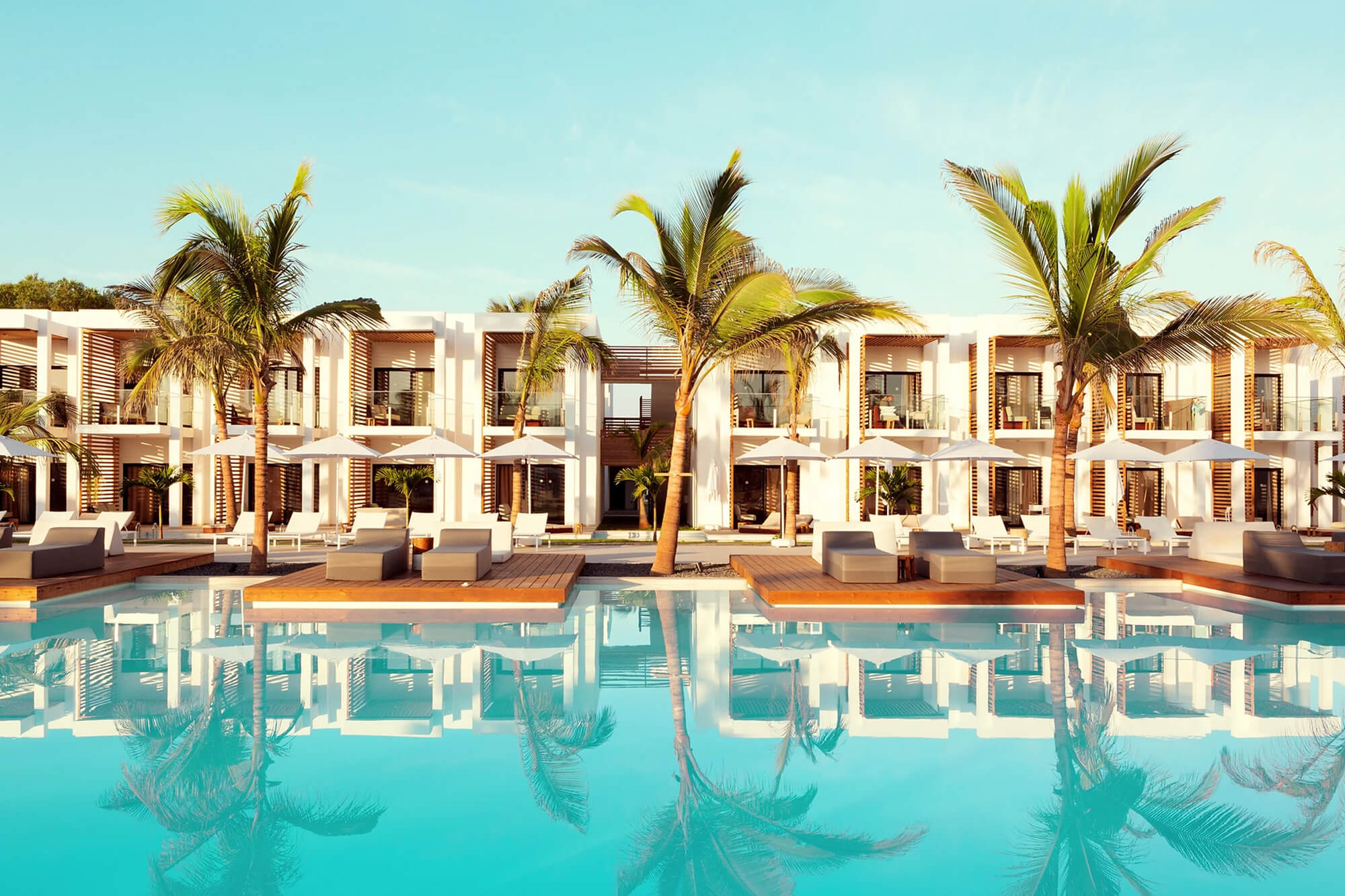 Zwembad van het Tamala Beach Resort hotel in Kotu, Gambia